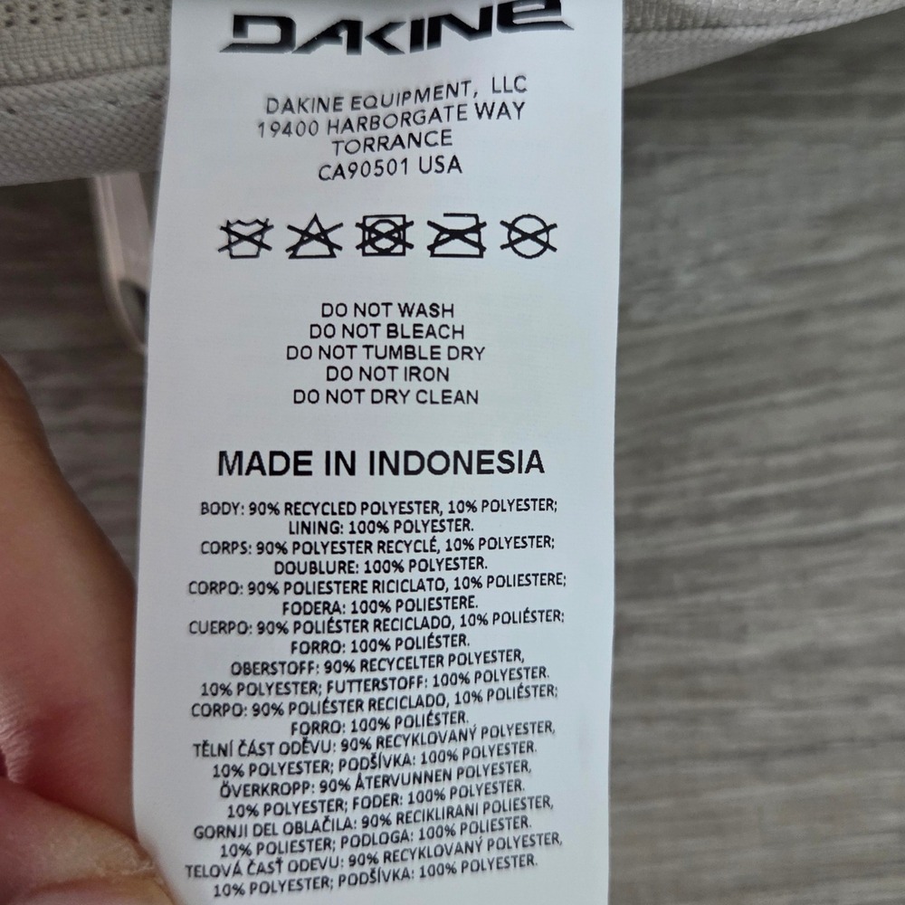 Dakine Essentials Pack Mini Backpack Silver Lining Recycled Material 7L - Picture 8 of 16